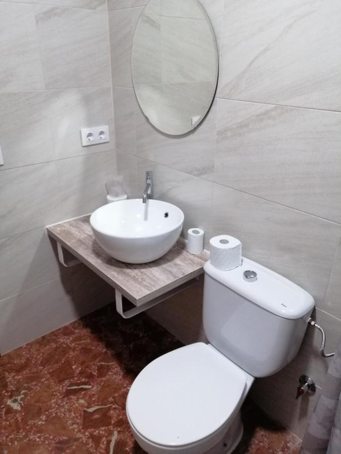 Hostal Miguel Hernandez Munera Exteriér fotografie