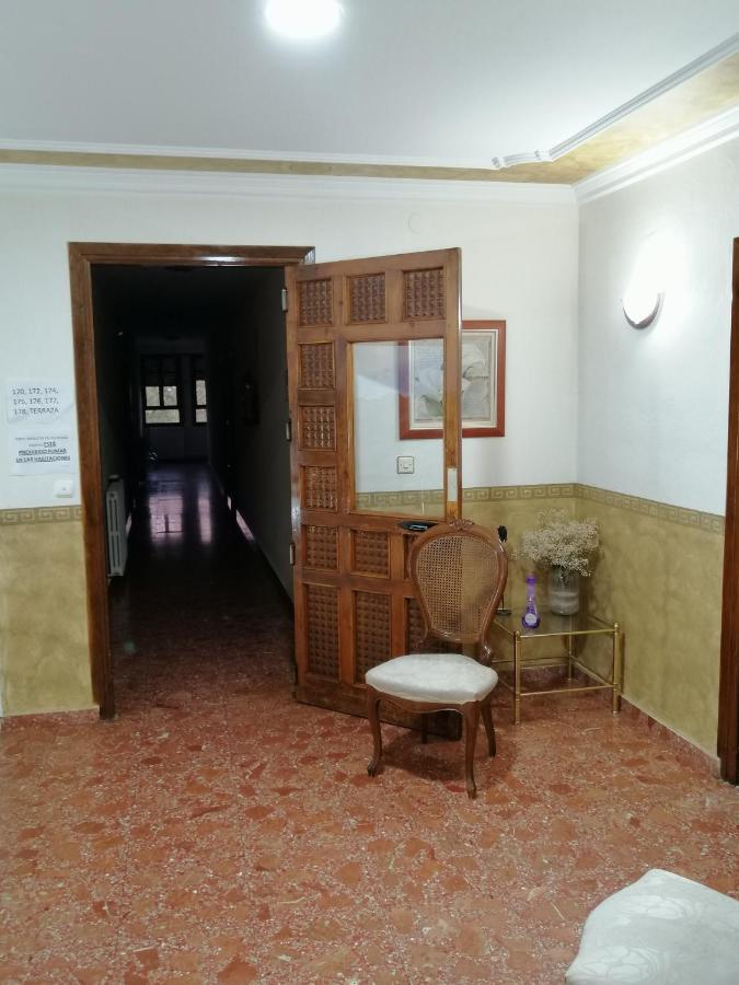 Hostal Miguel Hernandez Munera Exteriér fotografie