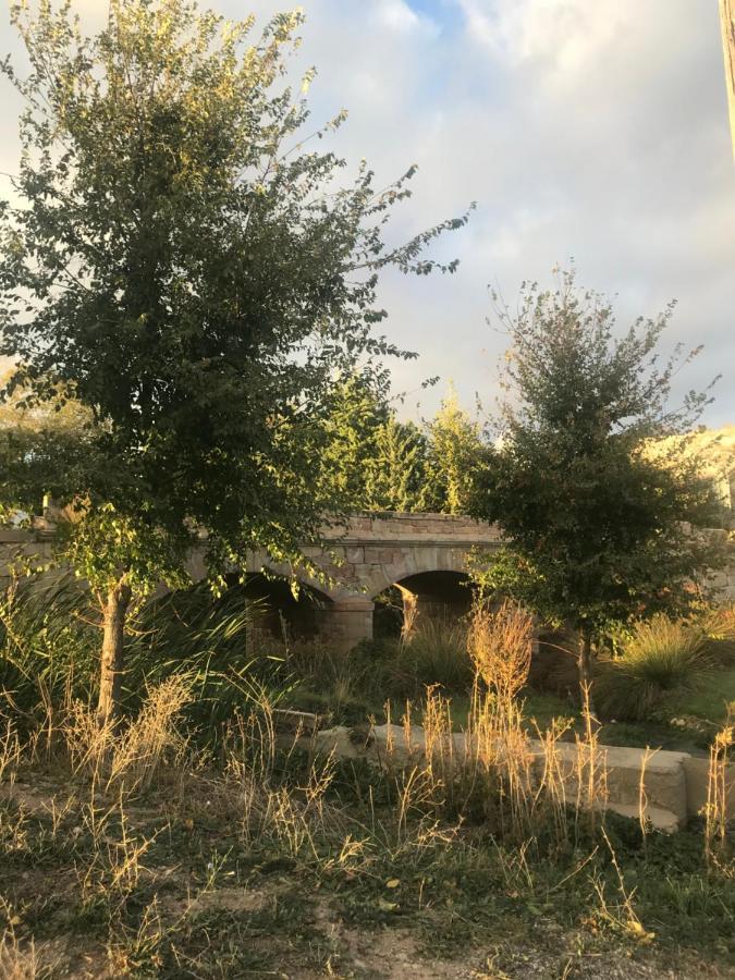 Hostal Miguel Hernandez Munera Exteriér fotografie